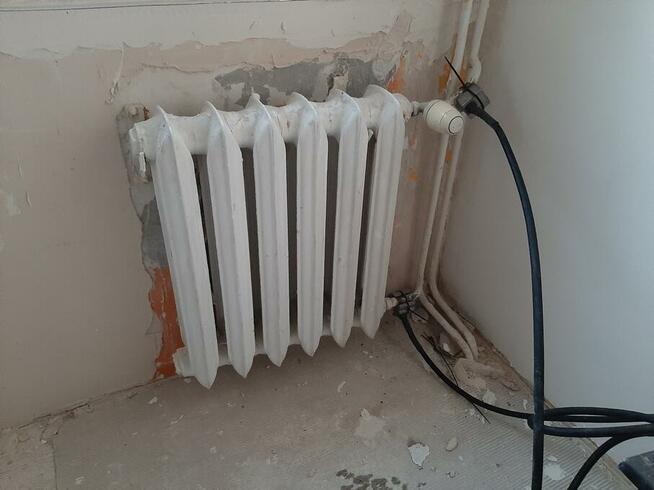 Całoroczna Wymiana Grzejników Zamrażanie Rur Hydraulik