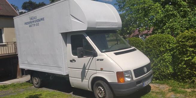 Pomoc przy przeprowadzkach składanie mebli