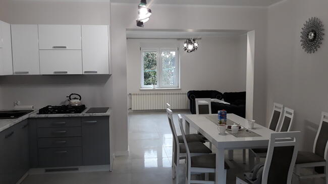 WYKOŃCZENIA WNĘTRZ + USŁUGI BRUKARSKIE