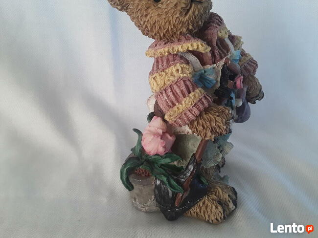 Miś misia ogrodniczka kwiat łopatka