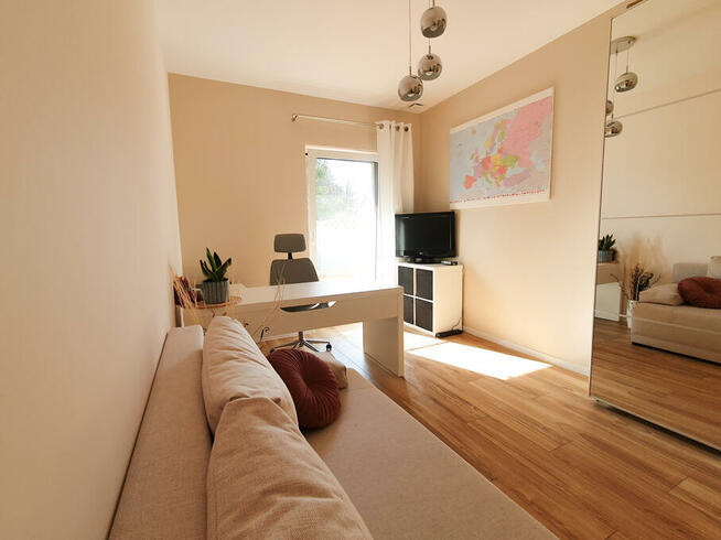 Nowoczesny dom przy lesie do wprowadzenia 2019r