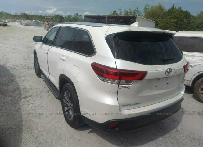 Toyota Highlander 2019, 3.5L, po gradobiciu