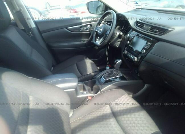 Nissan X-Trail 2020, 2.5L, po gradobiciu