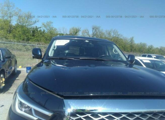 INFINITI QX80 LUXE, 2019, 5.6L, po gradobiciu