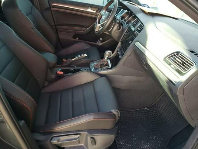 Volkswagen GTI 2019, 2.0L, po gradobiciu