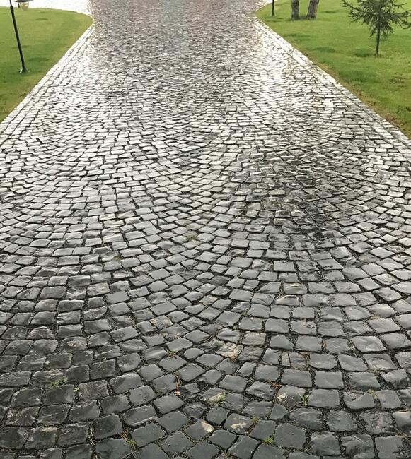 Kostka bazalt czarny 10 x 10 starobruk / Łódź