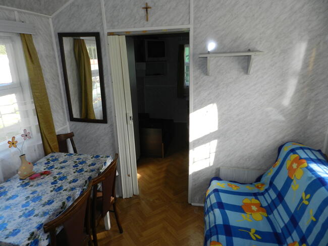 noclegi w wagoniku 60 zł / osoba - ustka