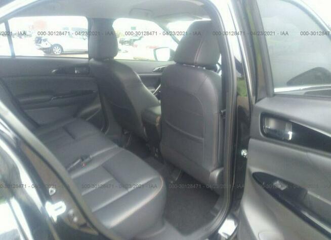 Mitsubishi Eclipse Cross 2018, 1.5L, 4x4, po gradobiciu