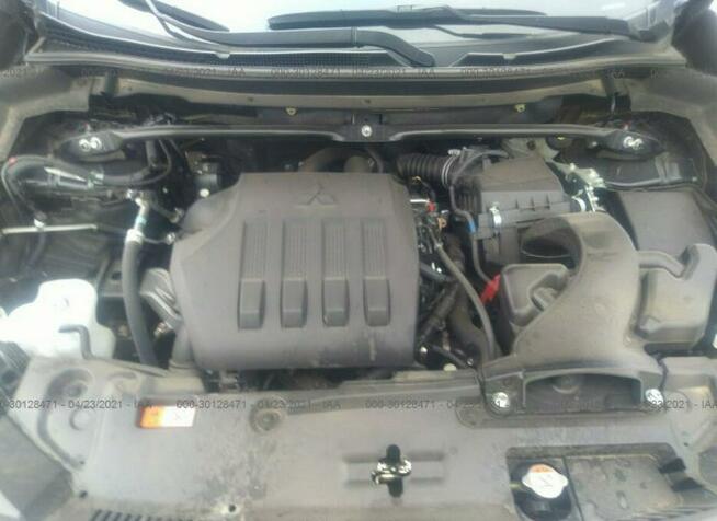 Mitsubishi Eclipse Cross 2018, 1.5L, 4x4, po gradobiciu