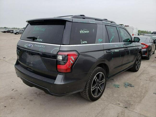 Ford Expedition 2019, 3.5L, Limited, po gradobiciu