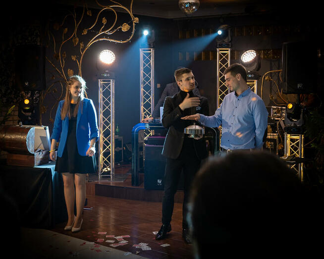 Iluzjonista i magik na imprezy - ZASKOCZ swoich GOŚCI