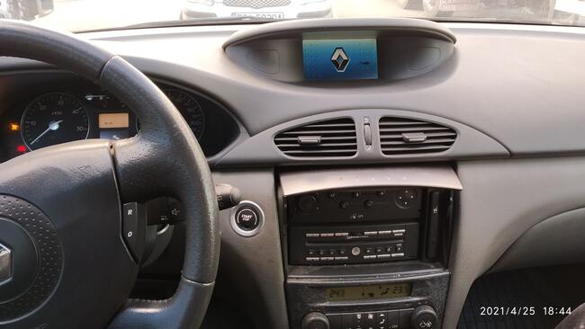 Renault Laguna II 2,2DCI 2003r. wszystkie części