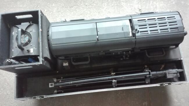 Reflektor prowadzący DTS PHARUS 1500 HTI