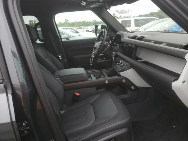 Land Rover Defender 2021, 3.0L, 4x4, HSE, po gradobiciu