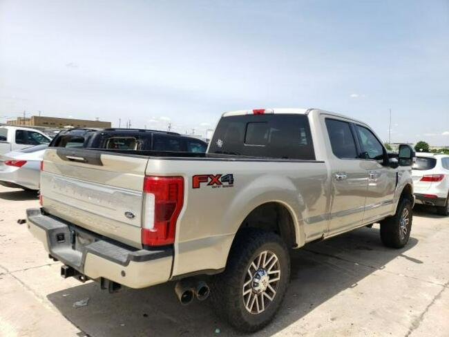 Ford F250 2017, 6.7L, porysowany lakier