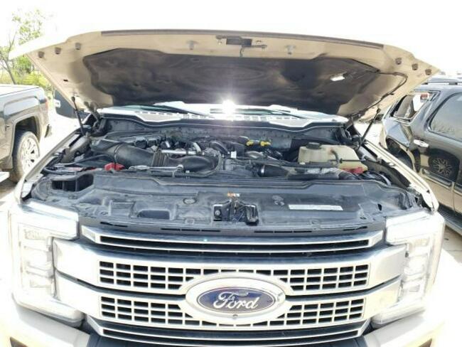 Ford F250 2017, 6.7L, porysowany lakier