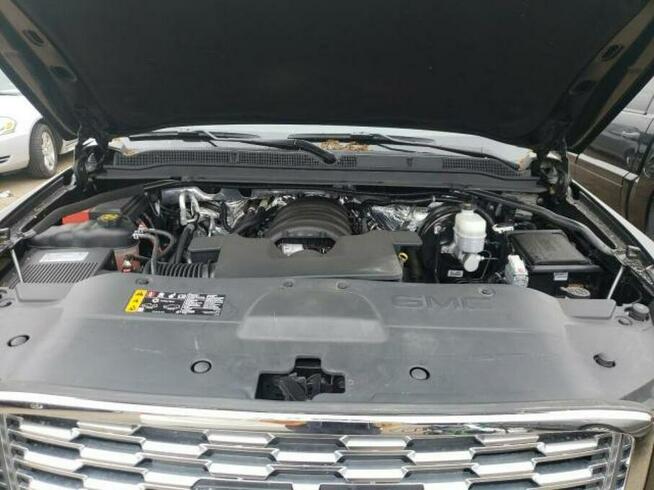 GMC Yukon 2018, 6.2L, Denali, po gradobiciu