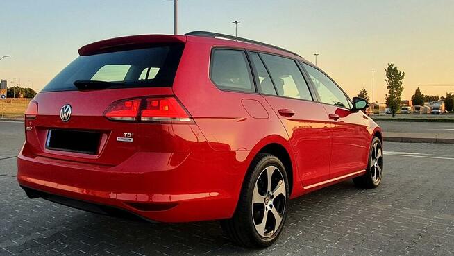 VW GOLF Wynajem Aut Wrocław Wypożyczalnia samochodów RentCar