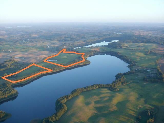 Sprzedam działki nad jeziorem