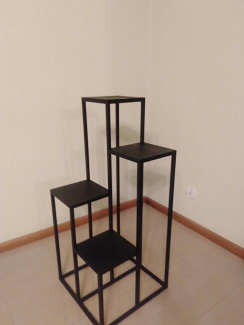 Kwietnik.duzy metalowy Belsoo