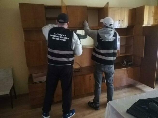 UTYLIZACJA WYWÓZ GRATÓW PRZEPROWADZKI TRANSPORT PIANIN