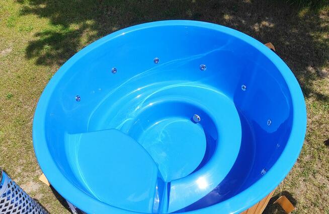 Całoroczna Balia Jacuzzi Deluxe z Hydromasażem