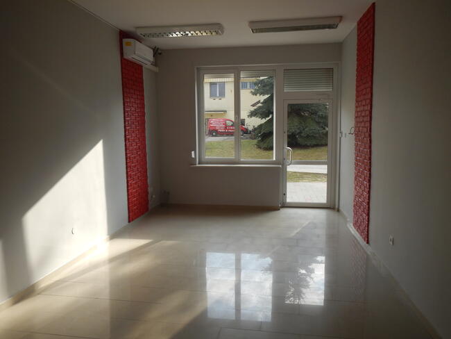 Połaniec - 45 m kwadratowych - lokal do wynajęcia