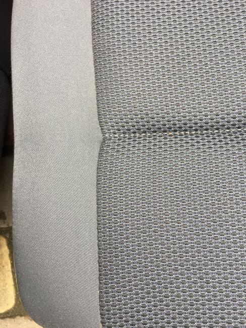 VW TOURAN fotele 2/3 rzad 2003-2015