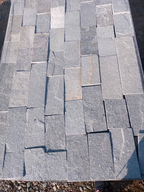 kamień naturalny, piaskowiec ,gnejs ,gryz