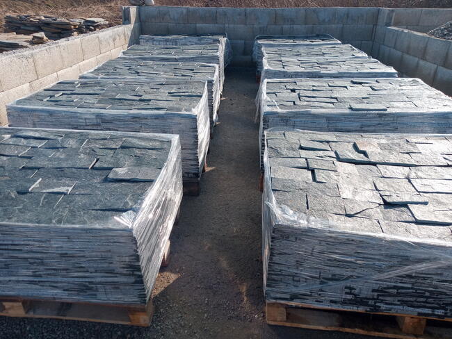 kamień naturalny, piaskowiec ,gnejs ,gryz