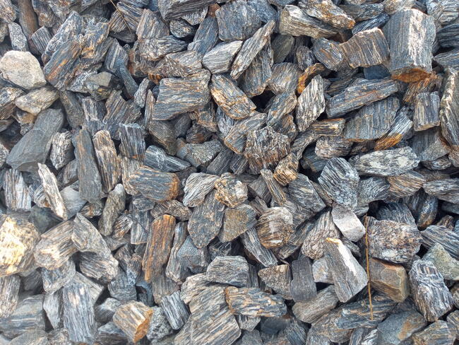 kamień naturalny, piaskowiec ,gnejs ,gryz