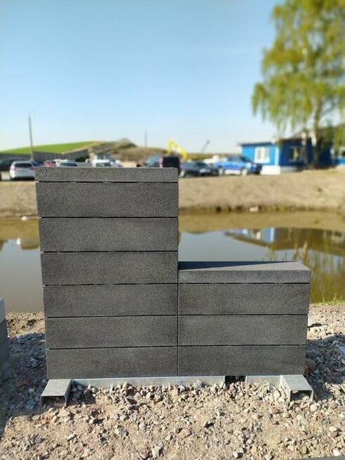 KOSTKA BRUKOWA / OGRODZENIA