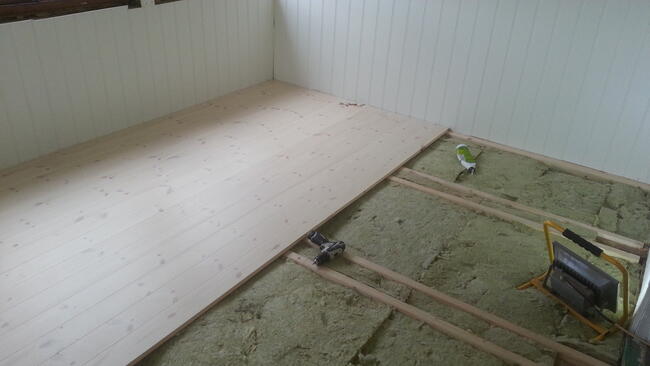 Zatrudnię - pomocnik lub majster do wykończeń, budowlanki.