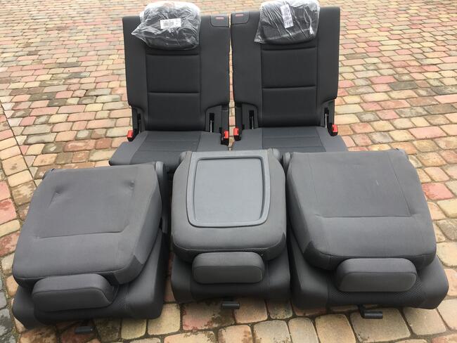 VW TOURAN fotele 2/3 rzad 2003-2015