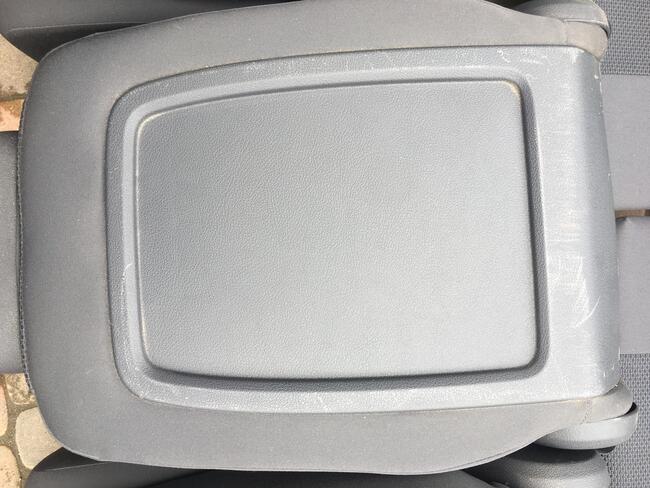 VW TOURAN fotele 2/3 rzad 2003-2015