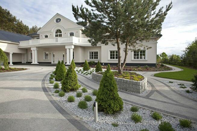 KOSTKA BRUKOWA / OGRODZENIA