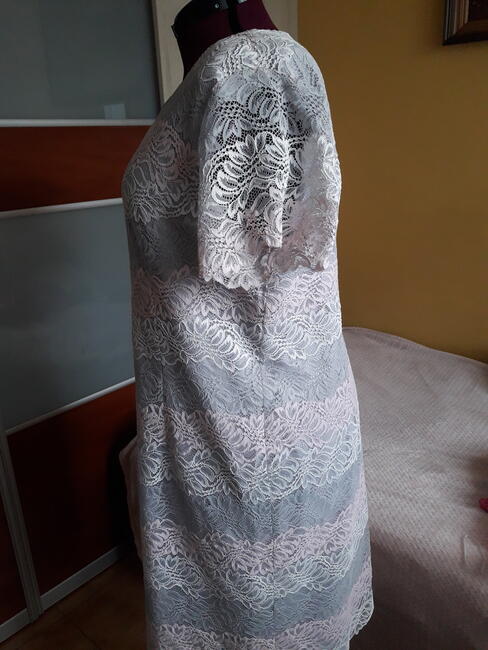 Sukienka z koronki na wesele roz 48