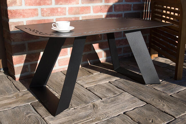 Bramy, ogrodzenia i balustrady wycinane laserowo.