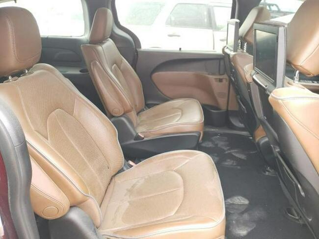 Chrysler Pacifica 2018, 3.6L hybryda, po gradobiciu