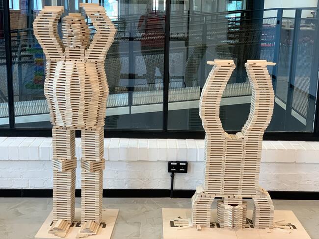 Atrakcja na event festyn dla dzieci klockowy plac zabaw