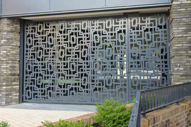 Bramy, ogrodzenia i balustrady wycinane laserowo.