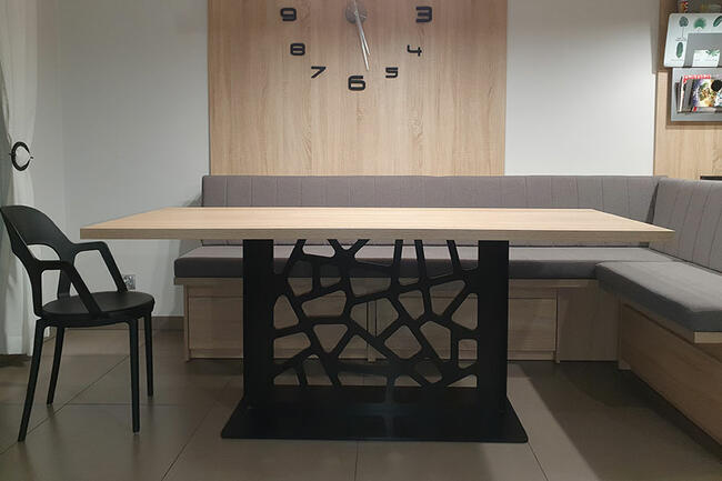 Bramy, ogrodzenia i balustrady wycinane laserowo.