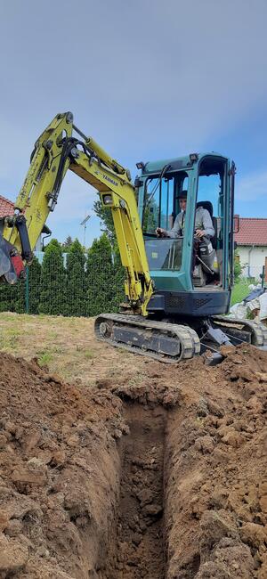 MINIKOPARKA. Przyłącza, Kanaliza, Wiertnica