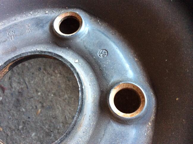 Koła VW 195/65/15 ET37