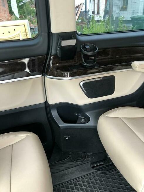 Wynajem busa- MERCEDES KLASY V - 6 osobowego !