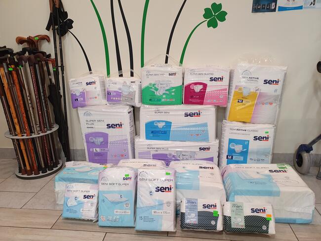 Seni Pampersy Podkłady Kosmetyki Pieluchomajtki Wkładki