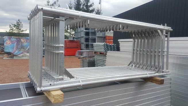 Rusztowania elewacyjne Pletac nowe Radom, Kielce