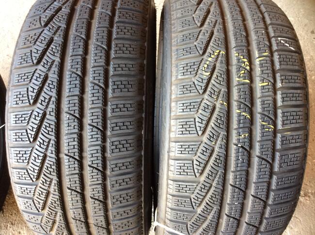 Opony 305/30 R 20, 245/35 R 20 Pirelli