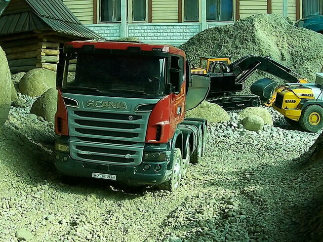 Model RC wywrotka Scania R560 8x8 aluminium, 4,6kg,