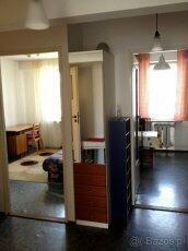 Rozkładowe 2 pokojowe z widną kuchnią 50m2 obok g. OLIMP